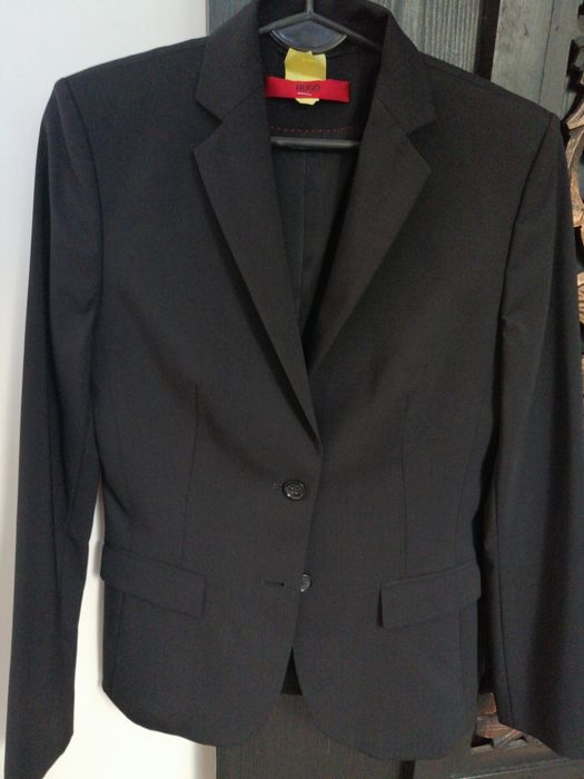 Okazja! Garnitur damski Hugo Boss S/36