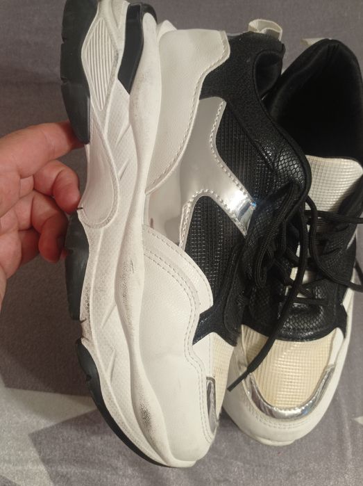 Masywne buty sportowe 39,5/40