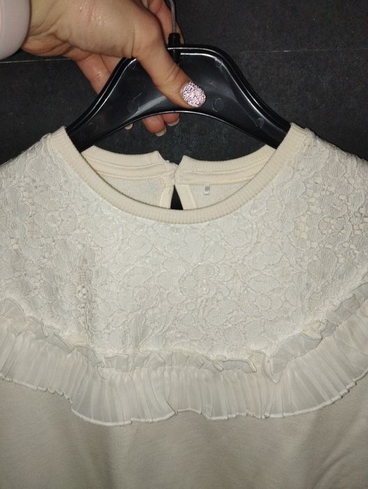 Дуже миле плаття 128  George.