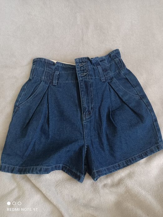 Spodenki jeansowe damskie