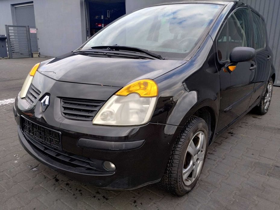 lampa przód przednia prawa lewa Renault Modus 04-07r., części