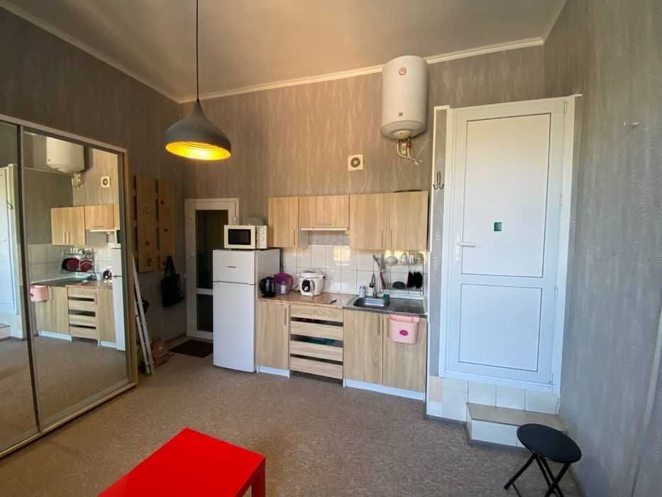 Продам студию в центре в отличном состоянии