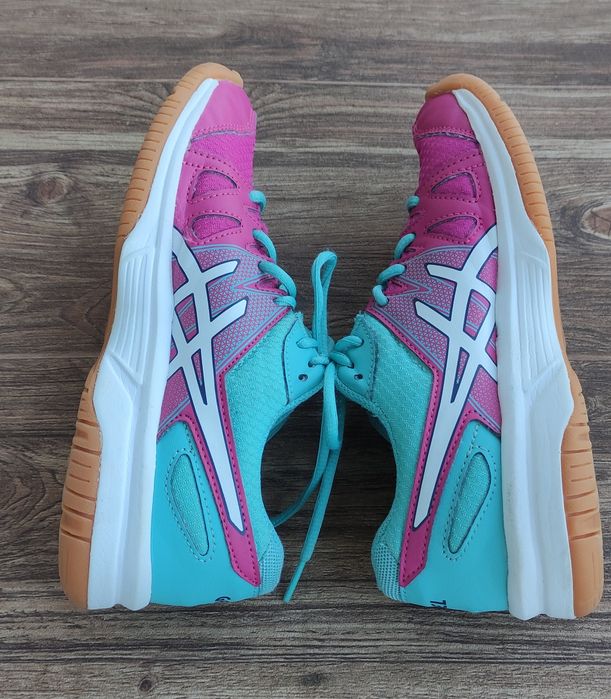 Кросівки волейбольні Asics gel upcourt gs. Розмір 35,5