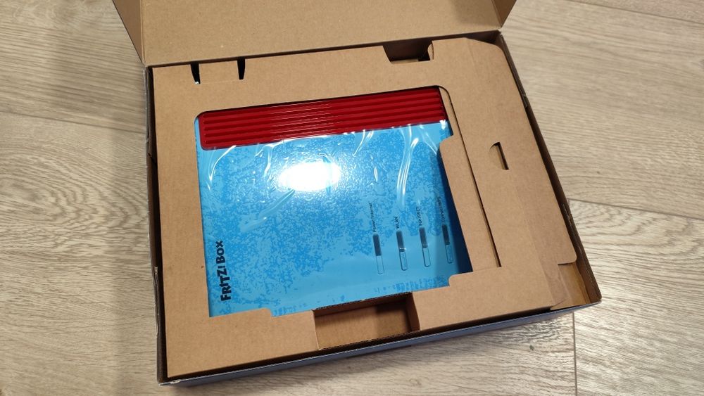 Router modem avm fritz!box 4690, wi-fi 7, 10 GBit/s, 2.5 GBit/s