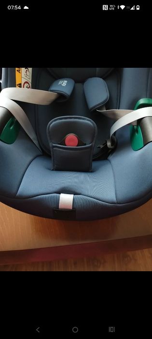 Fotelik samochodowy Britax Römer Baby Safe 3 I-Size do 83cm