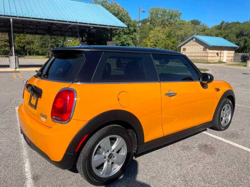 2017 MINI Cooper Hardtop 2 Door