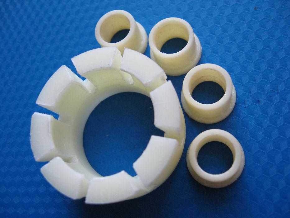 Запчасти бмв е30 е32 е34 е36 е38 е39 е46 е60 е87 е90(втулки кулисы)