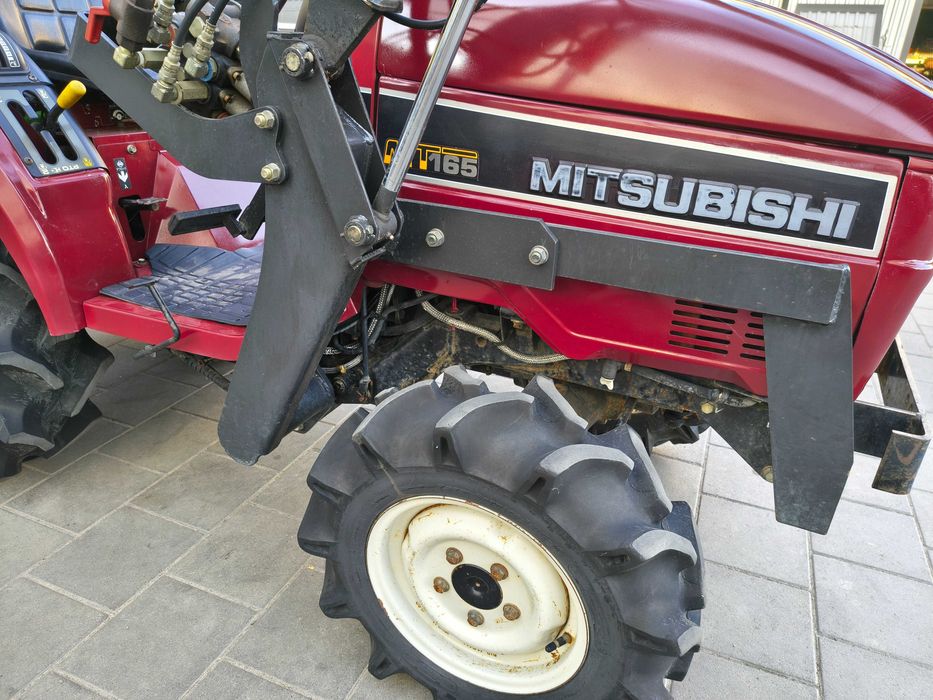 Японський мінітрактор Mitsubishi MT 165