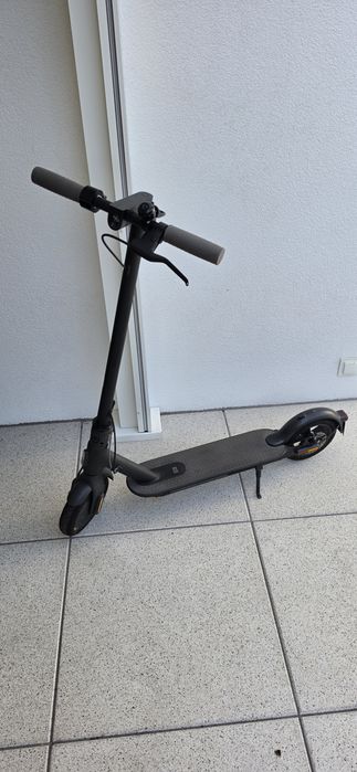 Hulajnoga Xiaomi Electic  scooter 1s