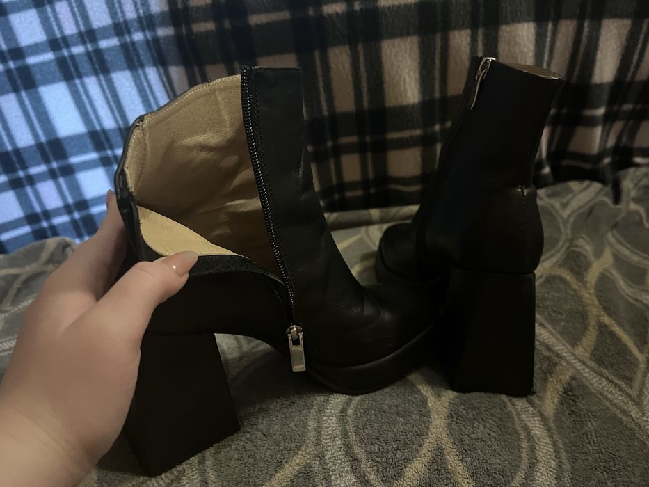 ботильоны на каблуке