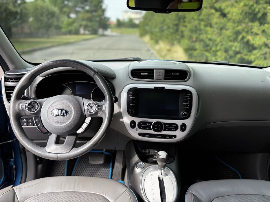 KIA SOUL 2015 VIN KNAJX81EFG7009162 фото оголошення 9 з 19