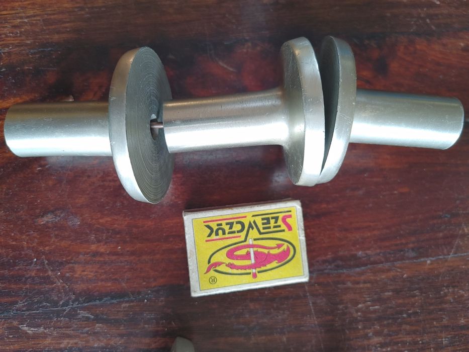 Uchwyty wsporniki. Aluminium. Zastosowanie dowolne