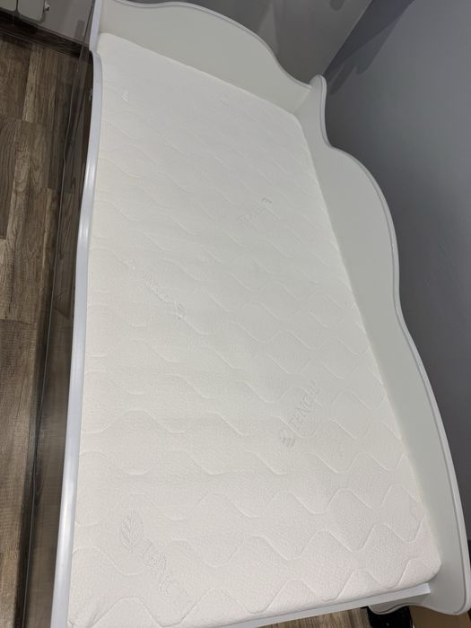 Łóżko samochod 160x80 +materac