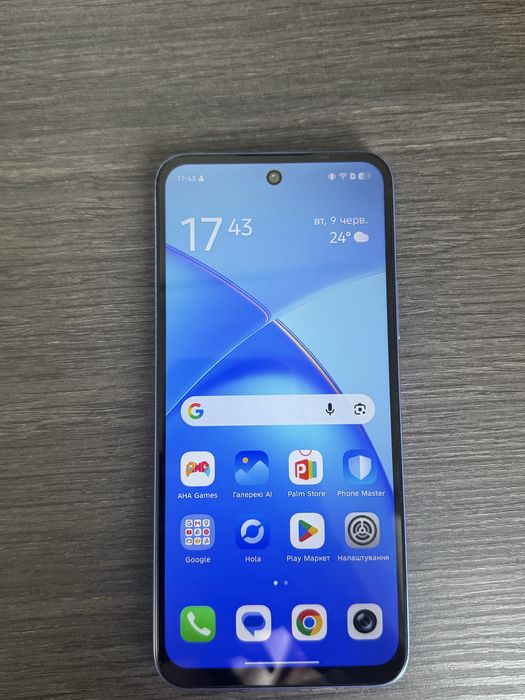Телефон Infinix в ідеальному стані