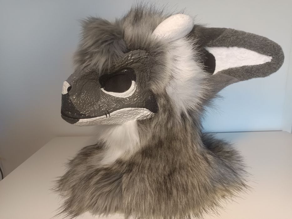 furry fursuit dino maska