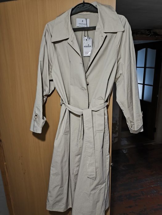 Продам шикарный тренч!