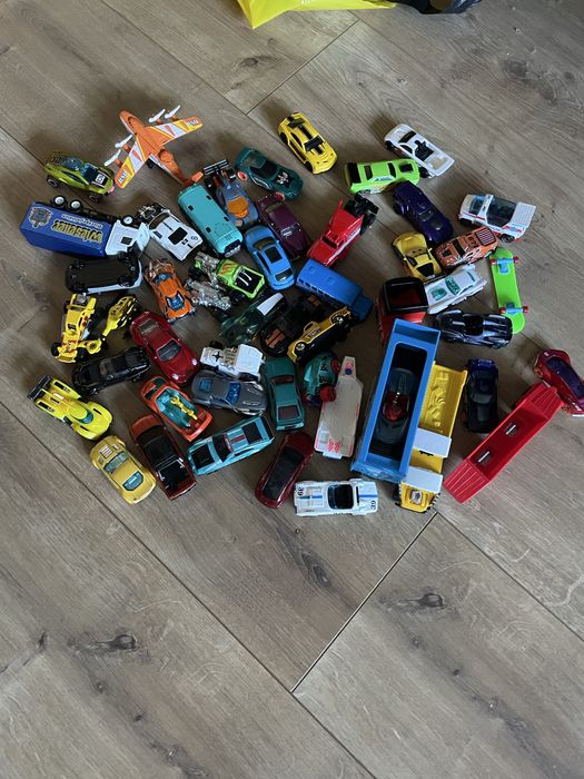 Хотвілс модельки 50шт