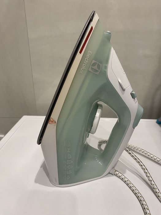 Утюг Праска Electrolux