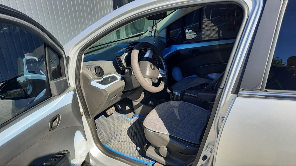 Продам авто Chevrolet Spark EV