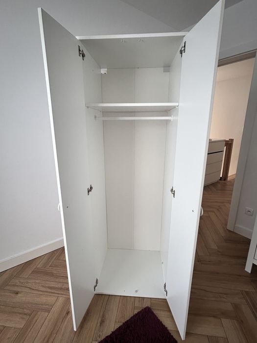 Szafa biala IKEA