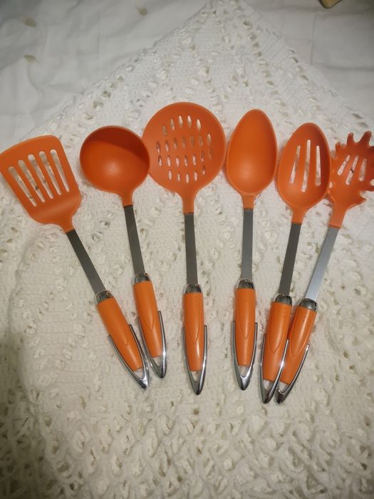 Набір кухонних предметів