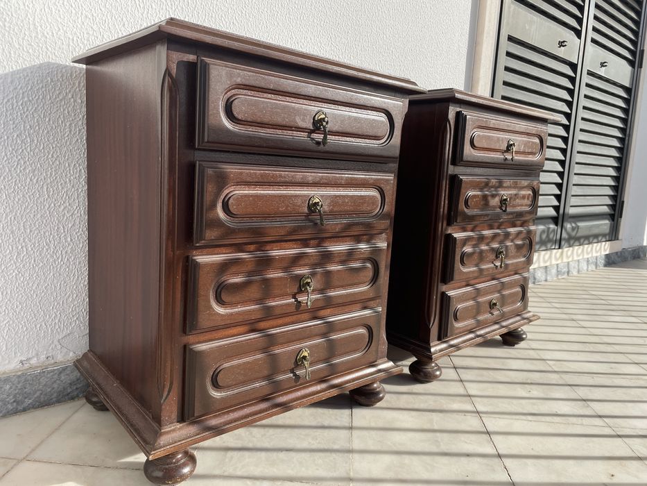 Mesa de cabeceira  para quarto