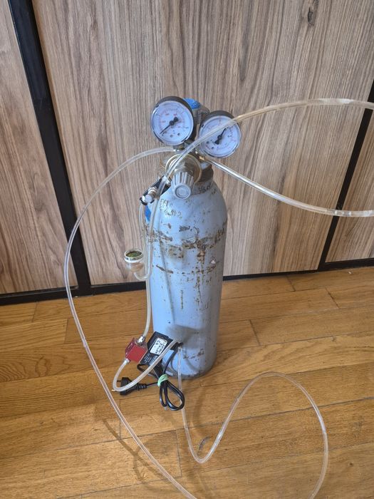 Zestaw CO2 do akwarium