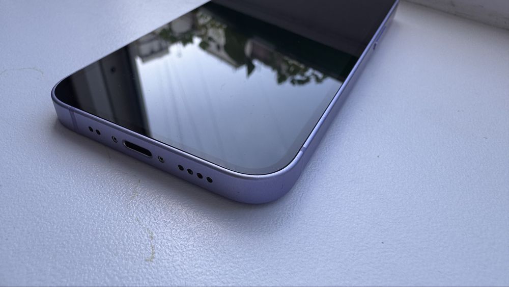 Продам iPhone 12 mini