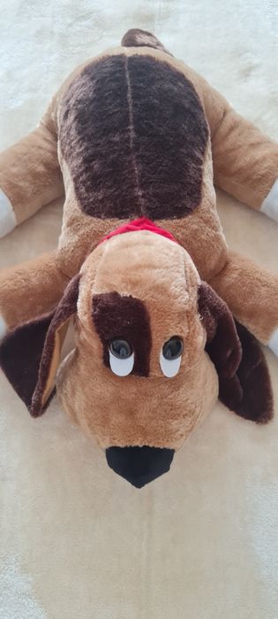 Peluche grande cão