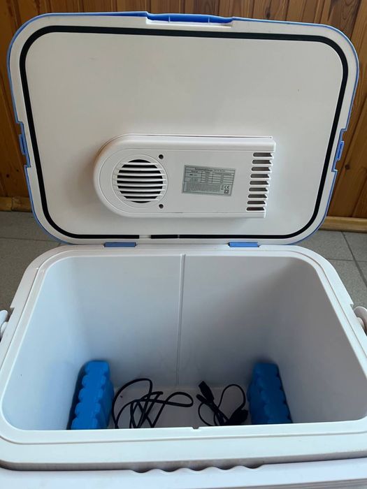 Автохолодильник Delfa Ac,32 літри