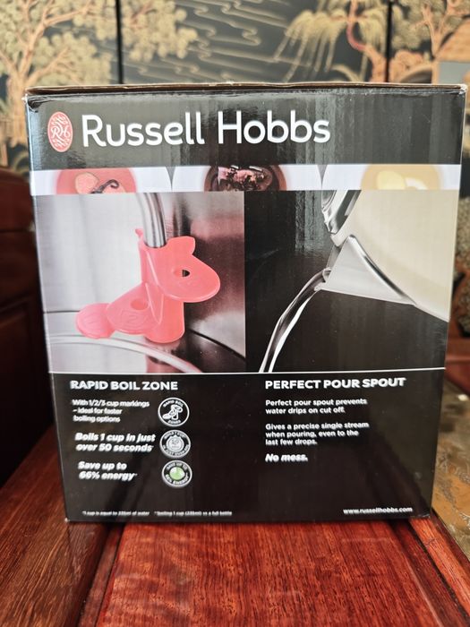 Chaleira Elétrica Russell Hobbs Colours Plus+ Mini Kettle (Creme / Novo)