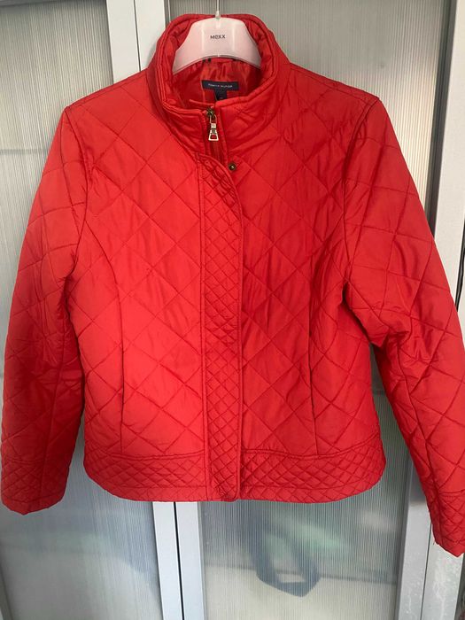 czerwona pikowana kurtka Tommy Hilfiger roz. L