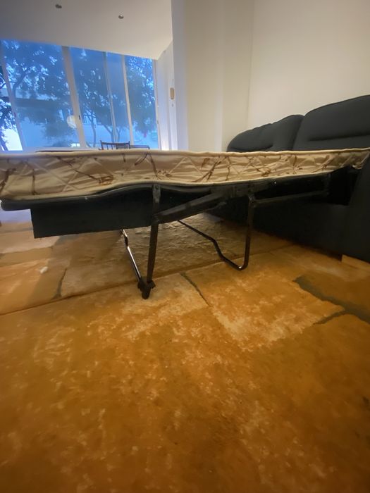 Sofá cama modelo italiano azul marinho (cama casal padrão)