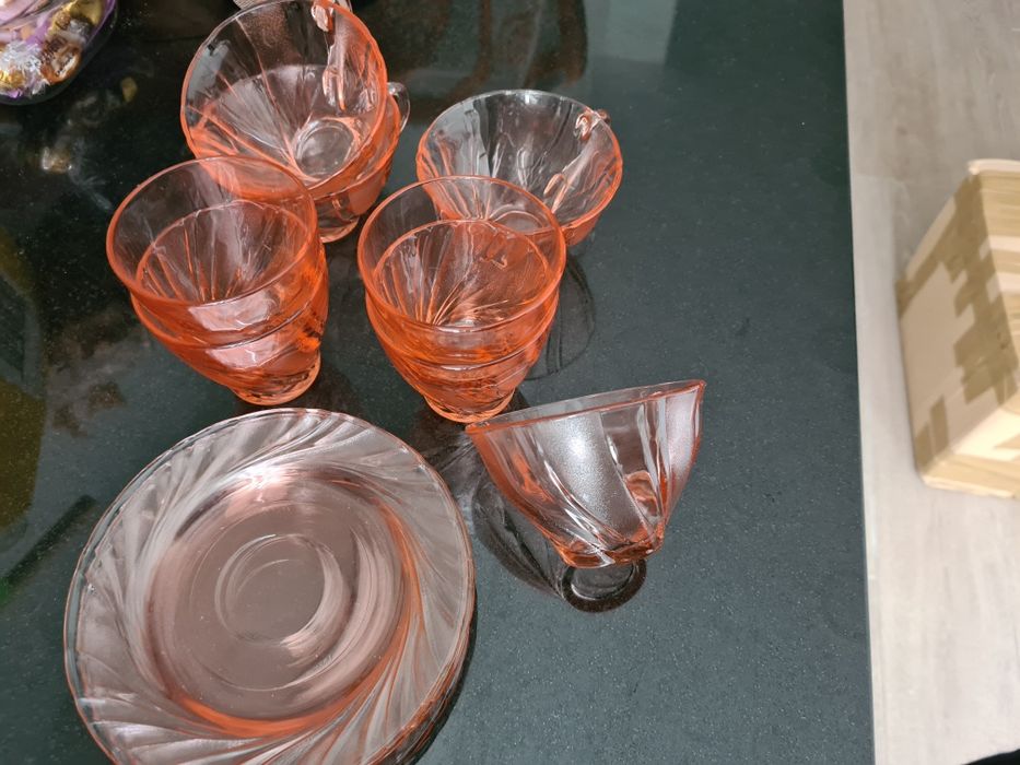 Loiça Chávenas, pires e copos