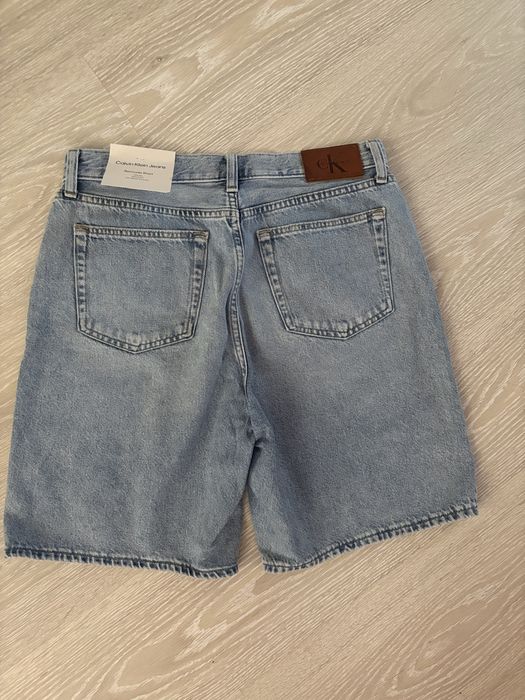 Шорти бермуди Calvin Klein розмір 30, нові, джинс