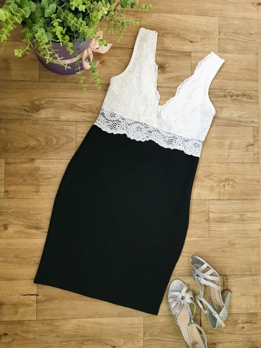 Платье S M с кружевом праздничное вечернее