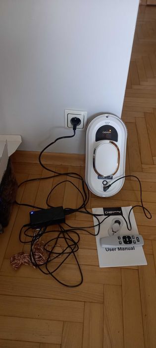 INTELIGENTY robot do mycia szyb luster CHOVERY CL.1   na gwarancji