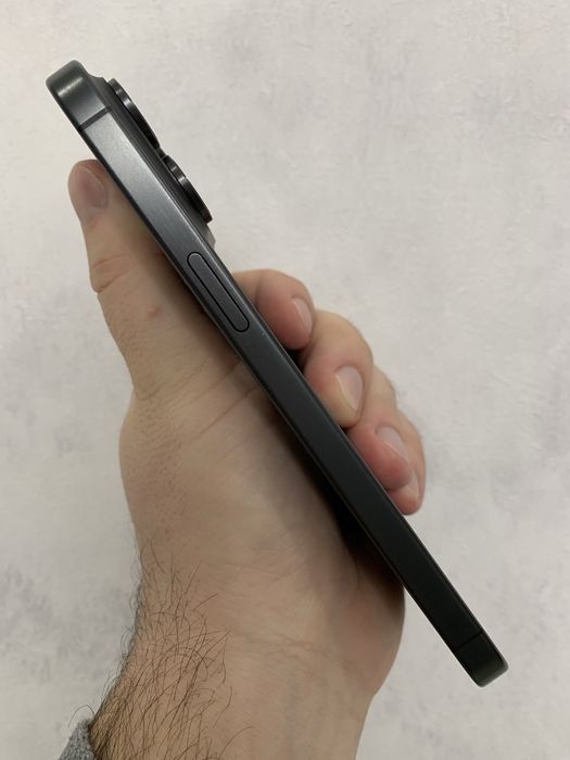 iPhone 15 Pro Max 256GB Black Titanium Neverlock