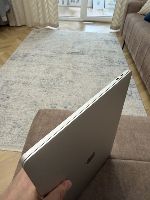 MacBook Pro 16 2019 і7 2.6 | 16gb Ram | SSD 512gb A2141 92 % АКБ