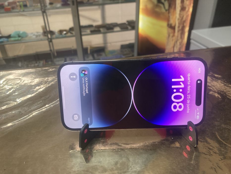 Troco iPhone 14 PRO por 14 pro max ou 15 , como NOVO