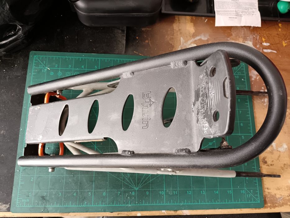 Suporte para alforges Btwin