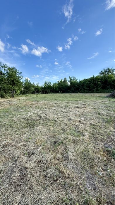 Продаж ділянки 25 сот., с. Старі Безрадичі, Обухів 10 км.,, Київ 20 км.