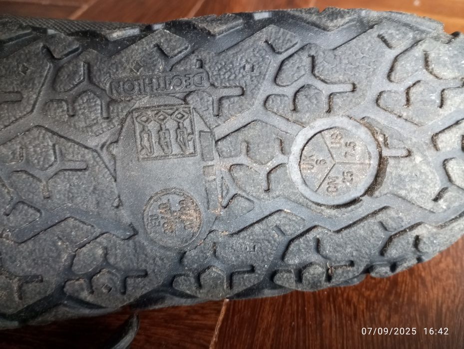 Tam. 39/40 - Calçado para andar na água