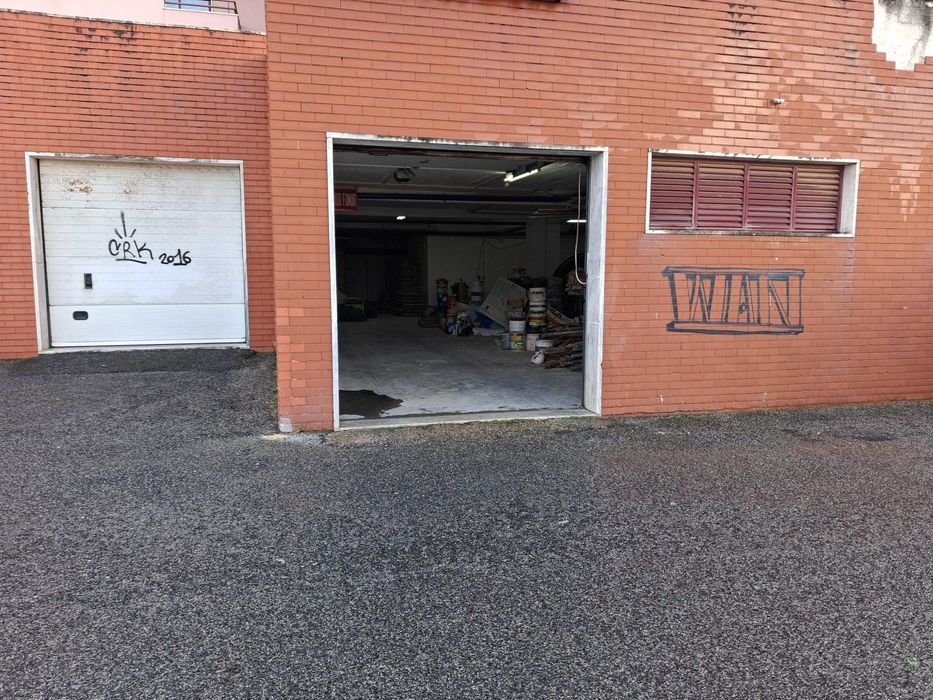 2 lugares de estacionamento em garagem no Cacem