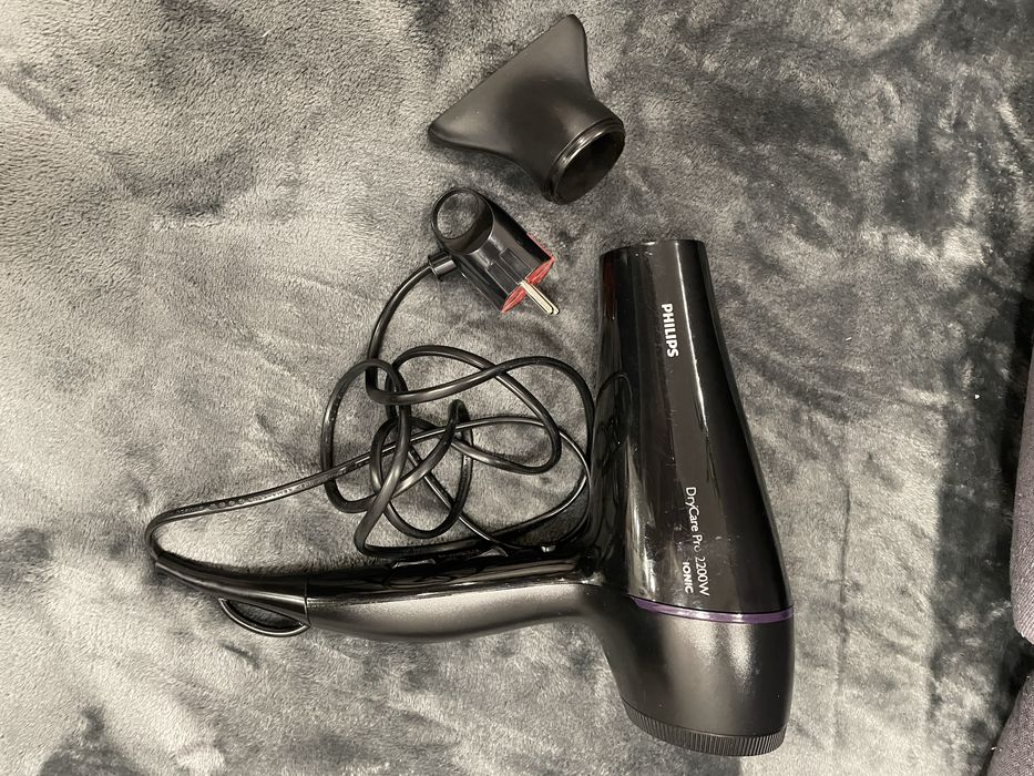 фен Philips DryCare Pro 2200W, модель BHD274/00