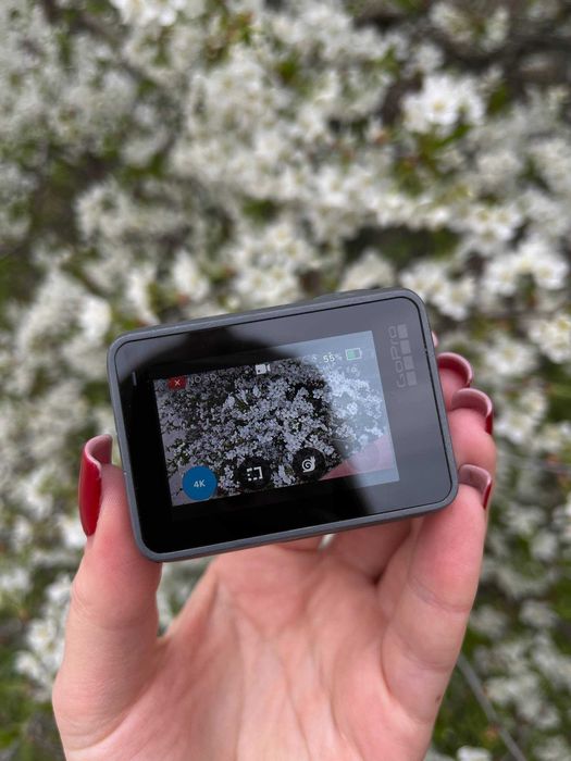 Екшн-камера GoPro Hero 7 silver з кейсом
