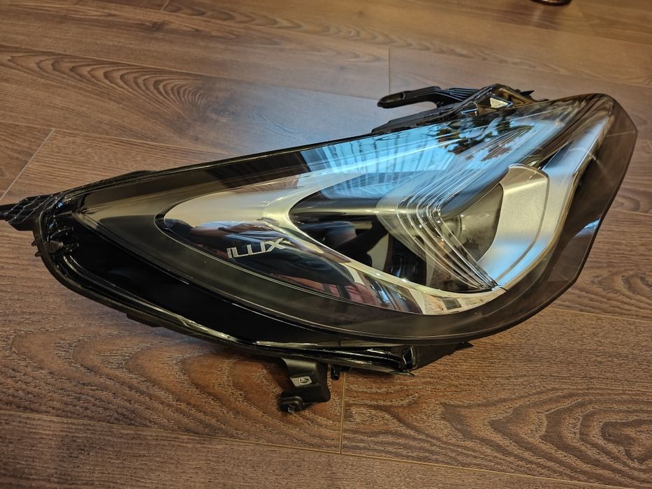 Reflektor full led Intelilux Astra K prawy