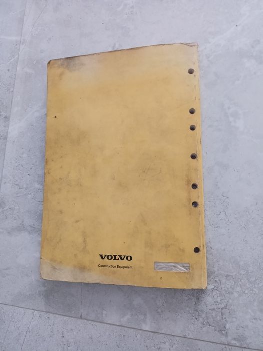 Instrukcja obsługi koparko ładowarki VOLVO BL71