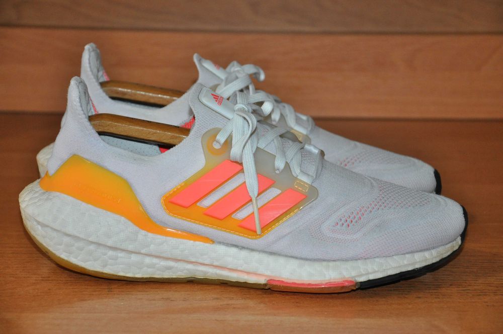 Кроссовки Adidas UltraBoost 22 salomon 41.5 \ 26 см