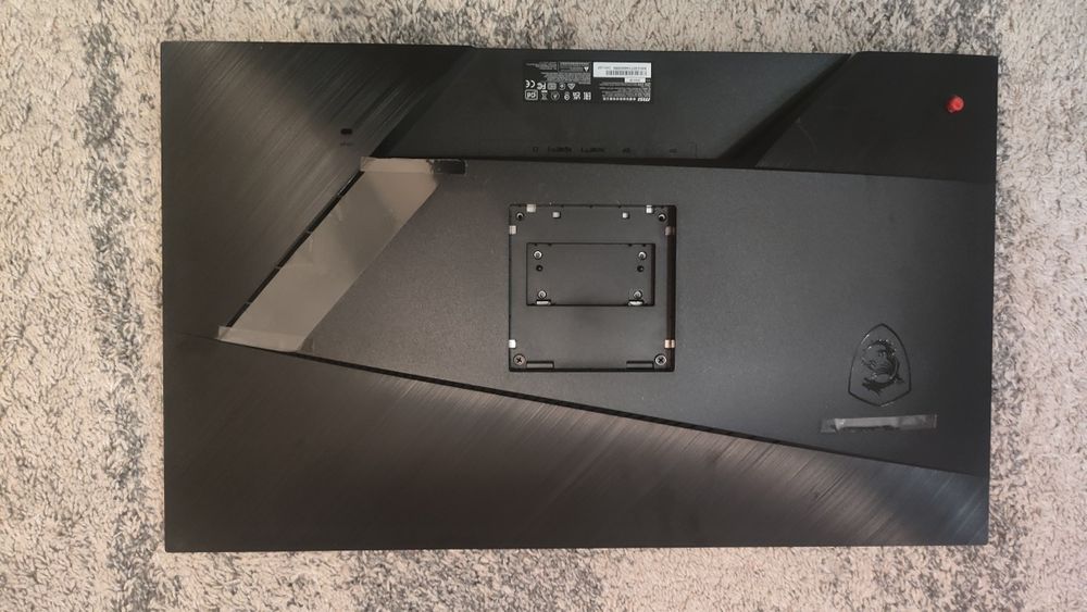 Monitor MSI na części